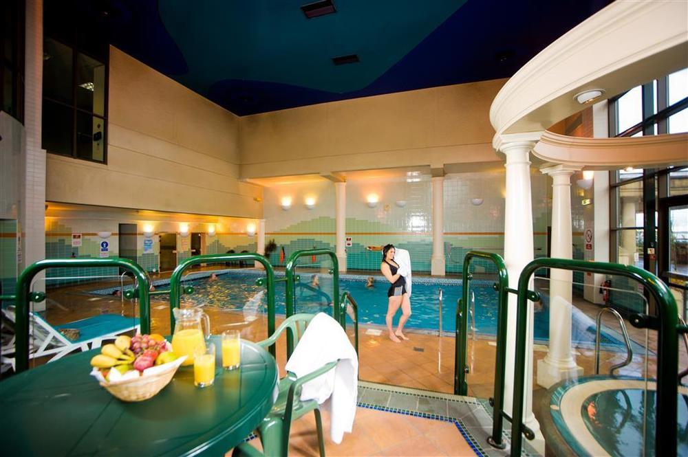 Cedar Court Bradford 4*